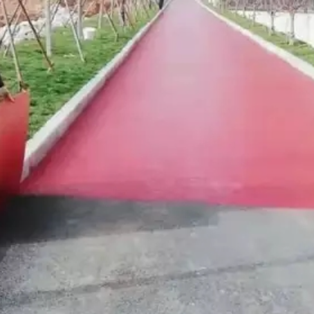 渝中​ 彩色路面喷涂翻新是一种低成本